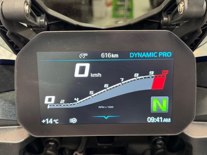 2025 BMW F 900 XR Sport F 900 Blue