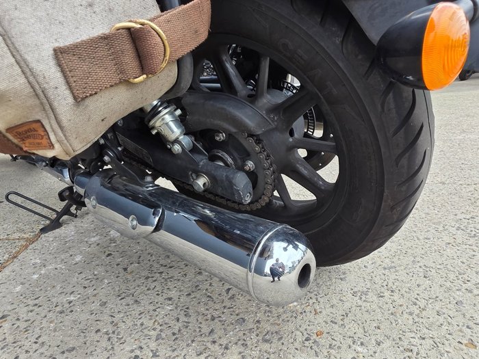 2023 Royal Enfield SUPER METEOR 650 GREEN