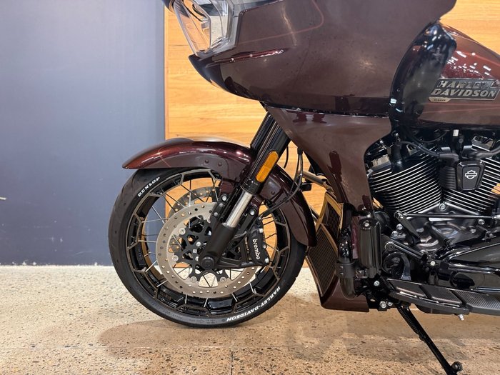2024 Harley-davidson FLTRXSE CVO ROAD GLIDE (121) Maroon