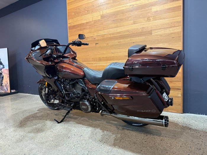 2024 Harley-davidson FLTRXSE CVO ROAD GLIDE (121) Maroon