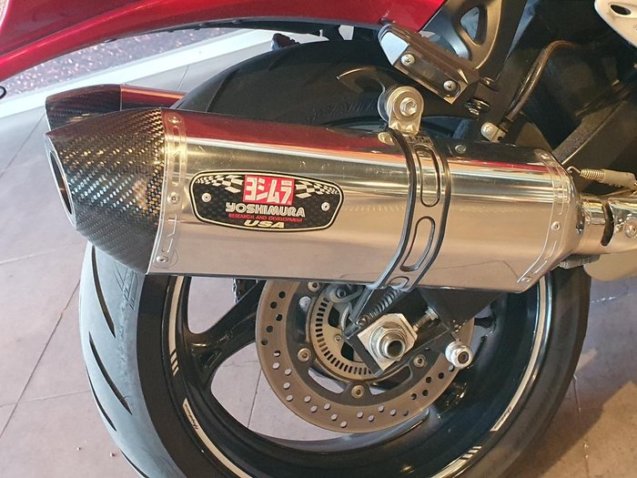 2016 Suzuki Hayabusa (GSX1300R) Hayabusa Red