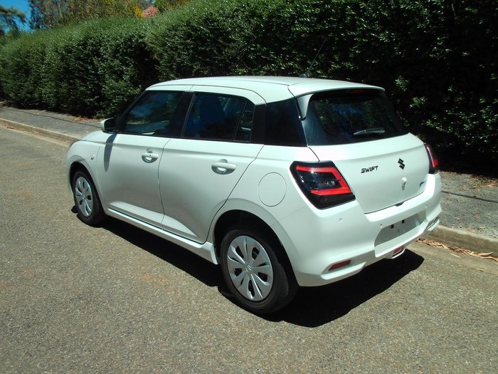 2025 Suzuki Swift Hybrid