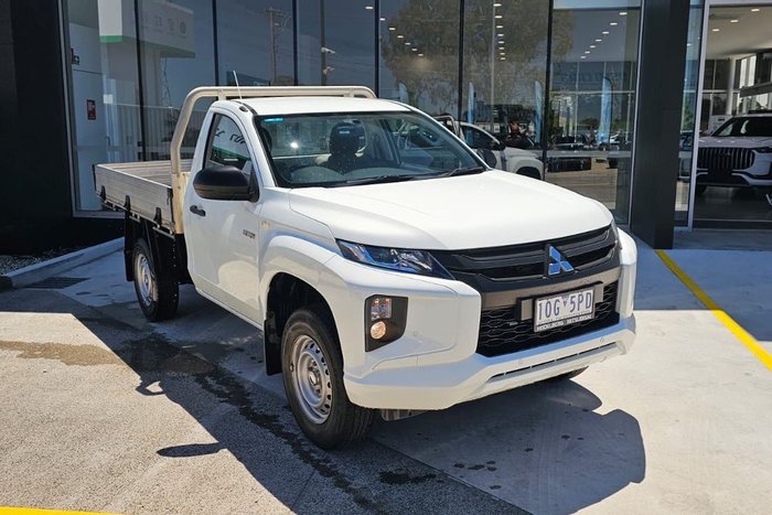 2018 Mitsubishi Triton GLX