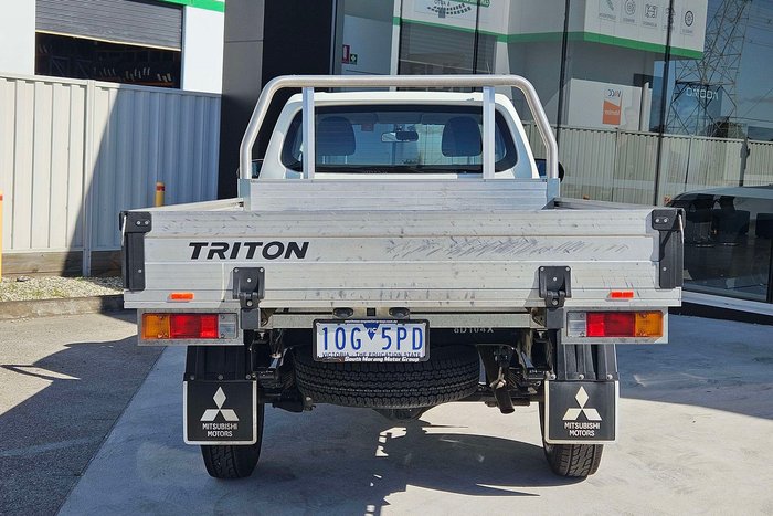 2018 Mitsubishi Triton GLX