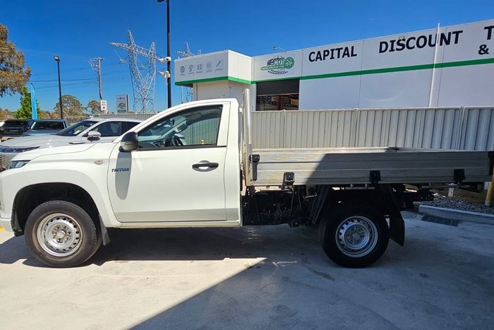 2018 Mitsubishi Triton GLX
