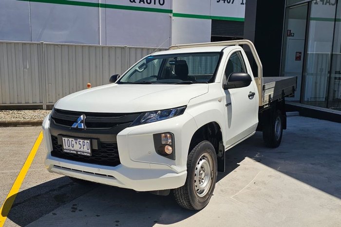 2018 Mitsubishi Triton GLX