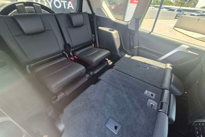 2021 Toyota Landcruiser Prado VX