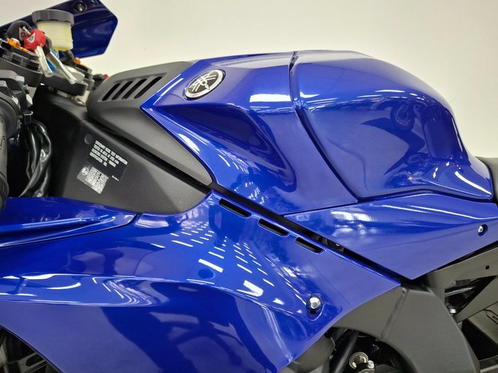 2023 YAMAHA YZF-R1 Blue