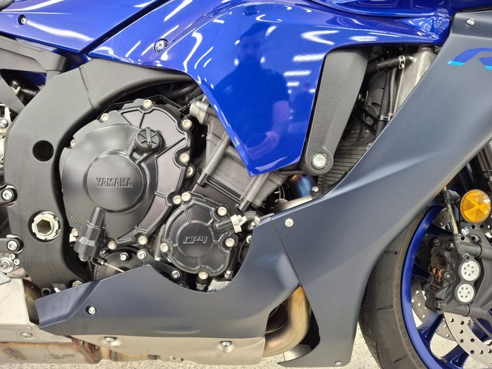 2023 YAMAHA YZF-R1 Blue