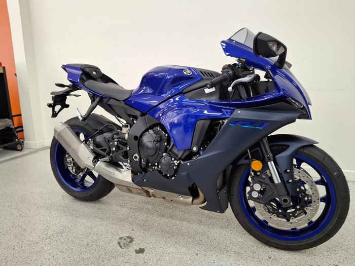2023 YAMAHA YZF-R1 Blue