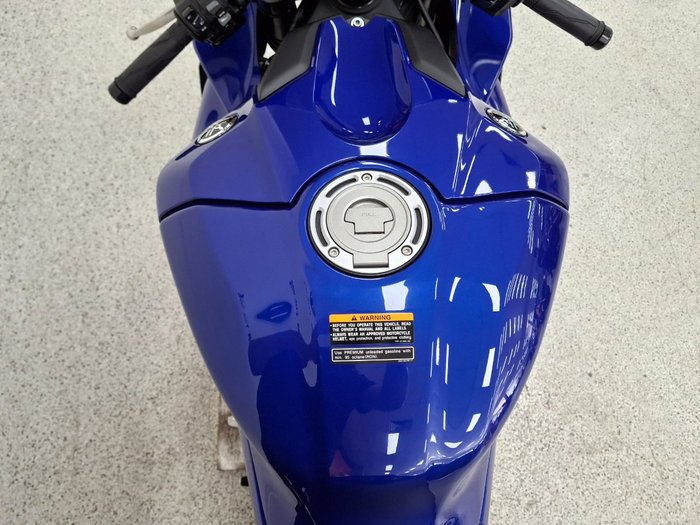 2023 YAMAHA YZF-R1 Blue