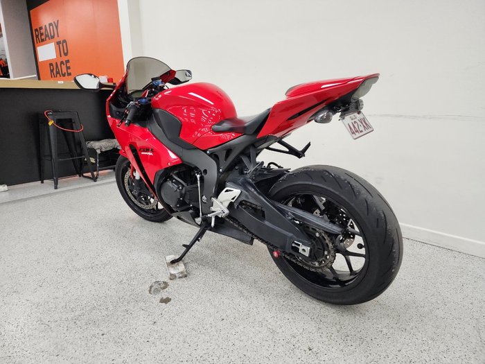 2013 Honda CBR1000RR (FIREBLADE) Red