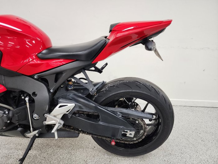 2013 Honda CBR1000RR (FIREBLADE) Red
