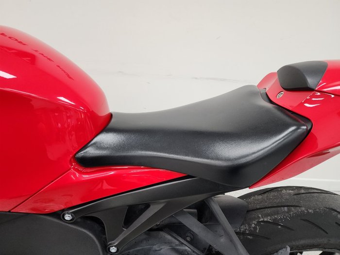 2013 Honda CBR1000RR (FIREBLADE) Red