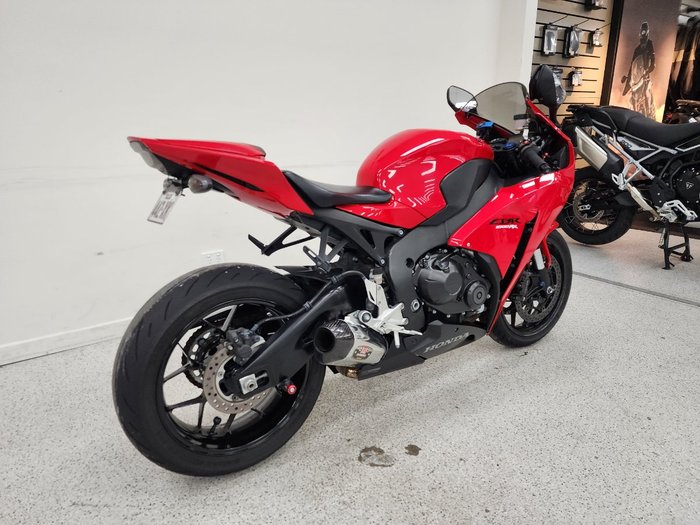 2013 Honda CBR1000RR (FIREBLADE) Red