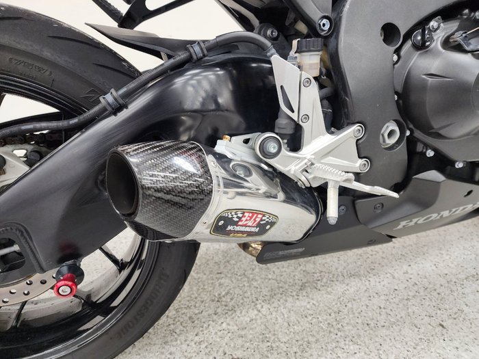 2013 Honda CBR1000RR (FIREBLADE) Red