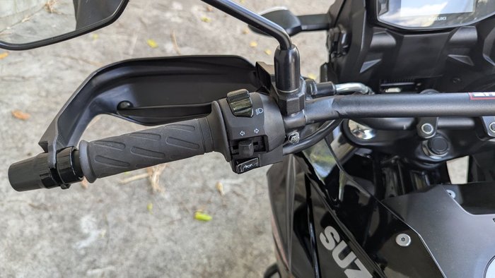 2024 Suzuki V-STROM 250SX (DS250RL) YELLOW