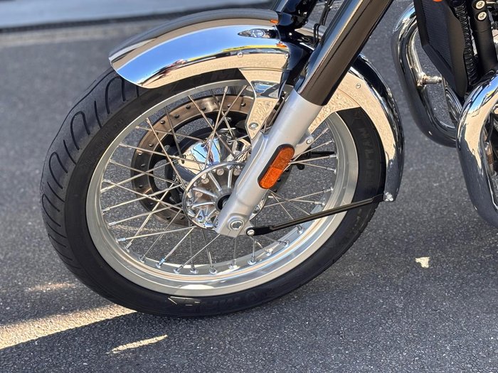 2025 Royal Enfield Classic 650