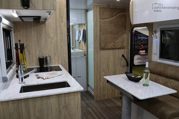 2024 Prime Edge Xplorer 16