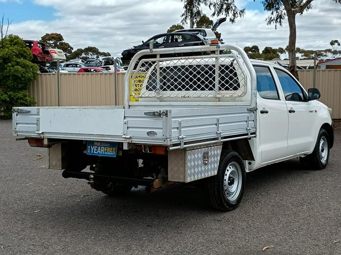 2014 Toyota Hilux Workmate TGN16R MY14 4x2 Glacier White