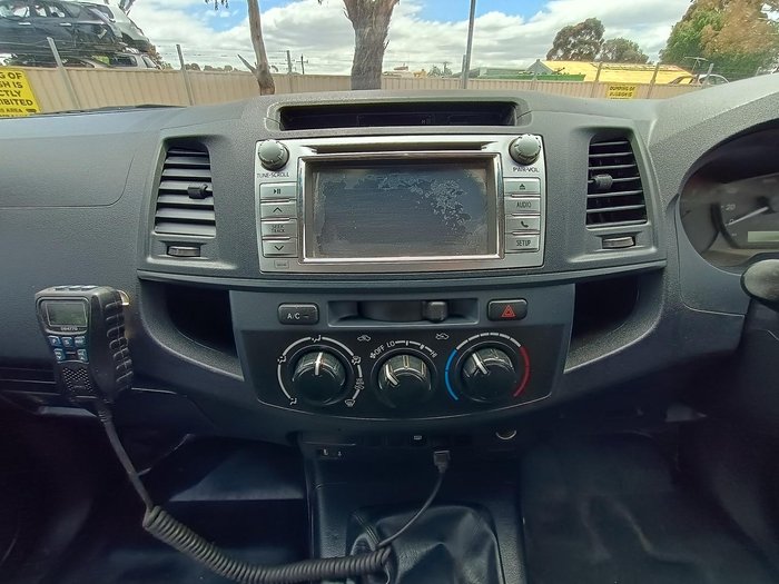 2014 Toyota Hilux Workmate TGN16R MY14 4x2 Glacier White