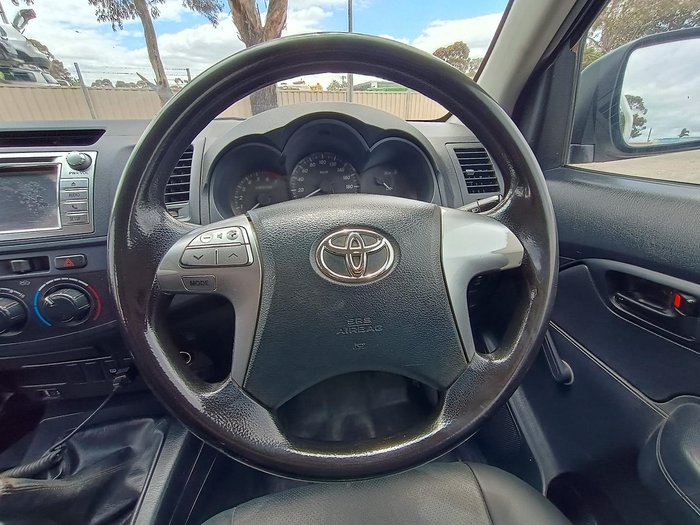 2014 Toyota Hilux Workmate TGN16R MY14 4x2 Glacier White