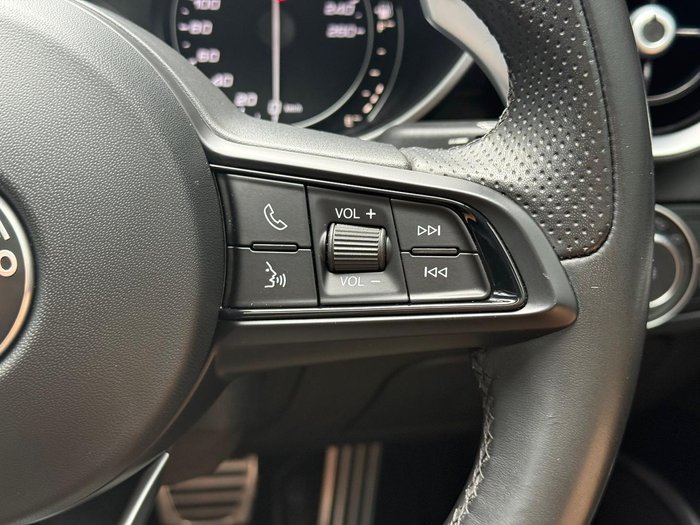 2021 Alfa Romeo Giulia Sport Series 2 MY21 Alfa Red