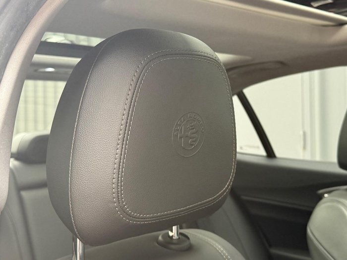 2021 Alfa Romeo Giulia Sport Series 2 MY21 Alfa Red