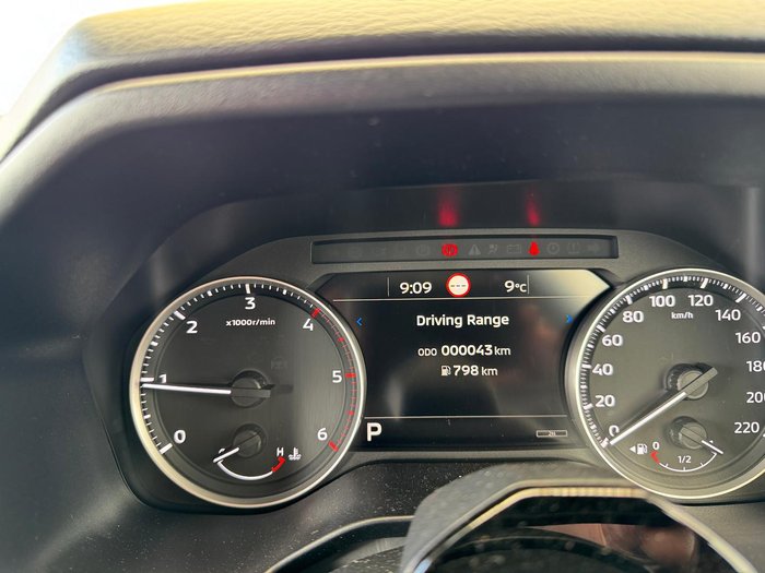 2024 Mitsubishi Triton GLX