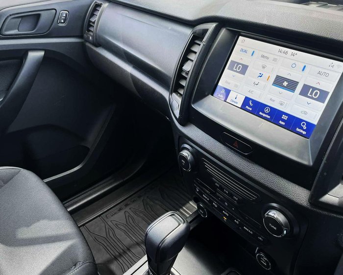 2021 Ford Everest Ambiente