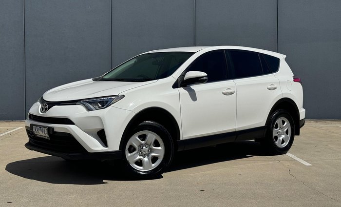 2017 Toyota RAV4 GX ZSA42R Glacier White