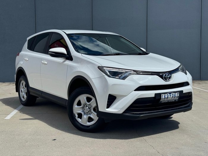 2017 Toyota RAV4 GX ZSA42R Glacier White