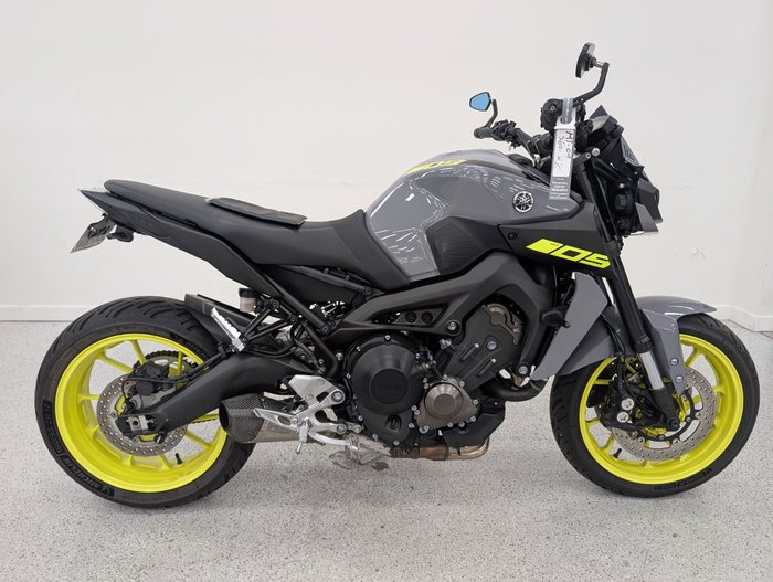 2017 YAMAHA MT-09A grey