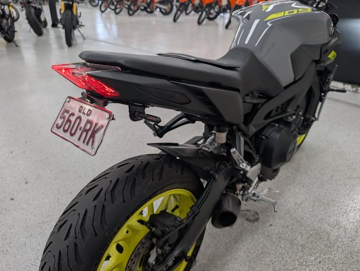 2017 YAMAHA MT-09A grey