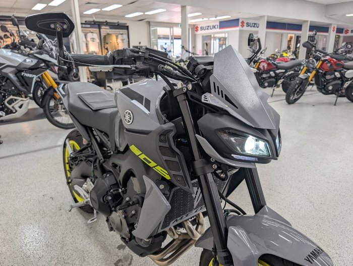 2017 YAMAHA MT-09A grey