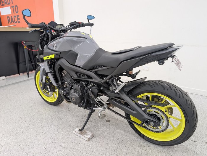 2017 YAMAHA MT-09A grey