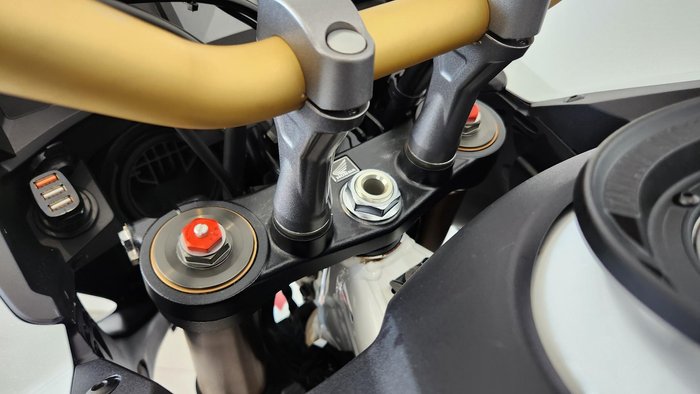 2018 Honda Africa Twin Adventure Sports DCT (CRF1000DL2) Africa Twin White