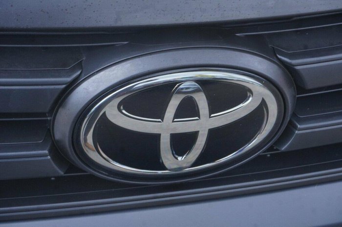 2020 Toyota Hilux Workmate