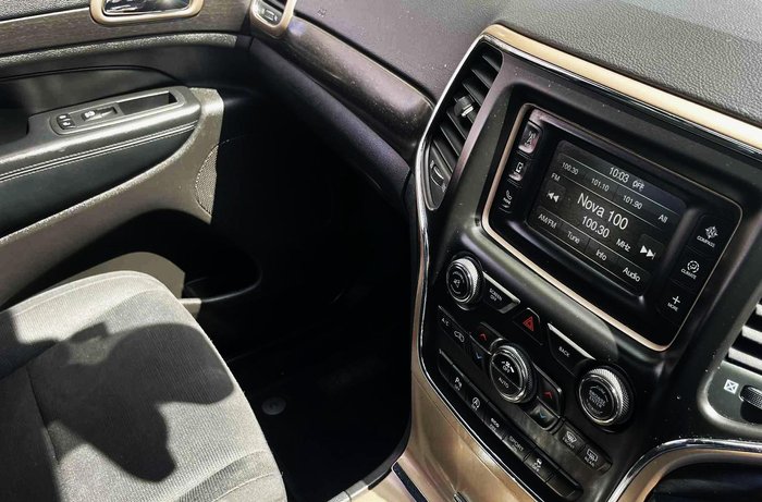 2017 Jeep Grand Cherokee Laredo