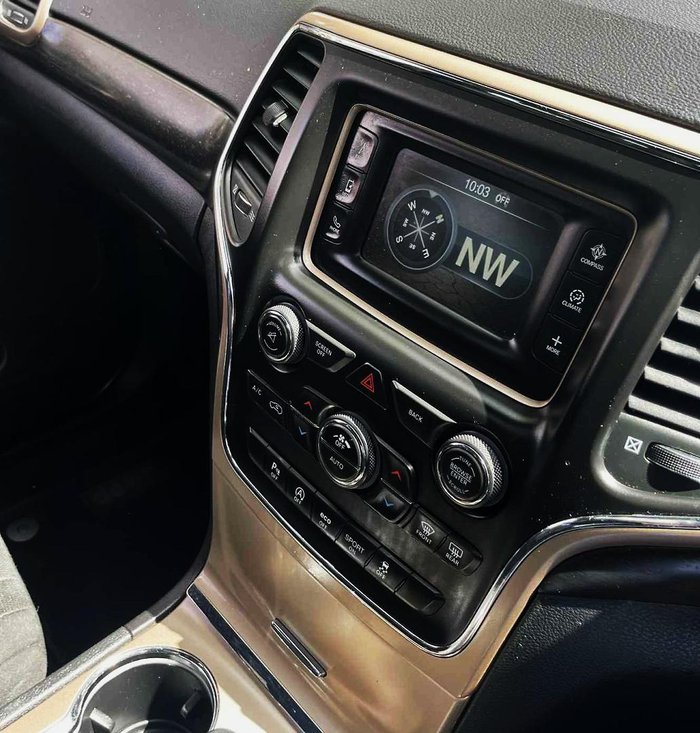 2017 Jeep Grand Cherokee Laredo