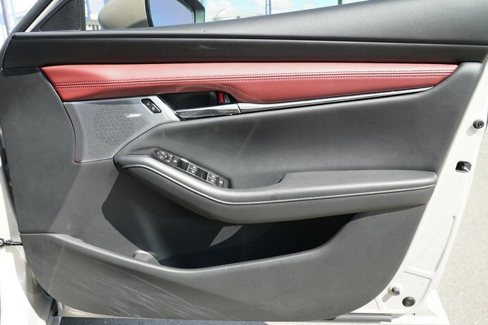 2022 Mazda 3 G25 Astina