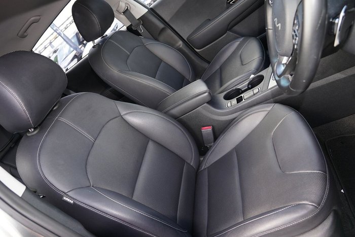 2021 Kia Niro Hybrid Sport