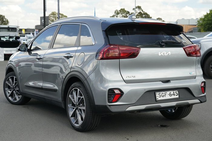 2021 Kia Niro Hybrid Sport