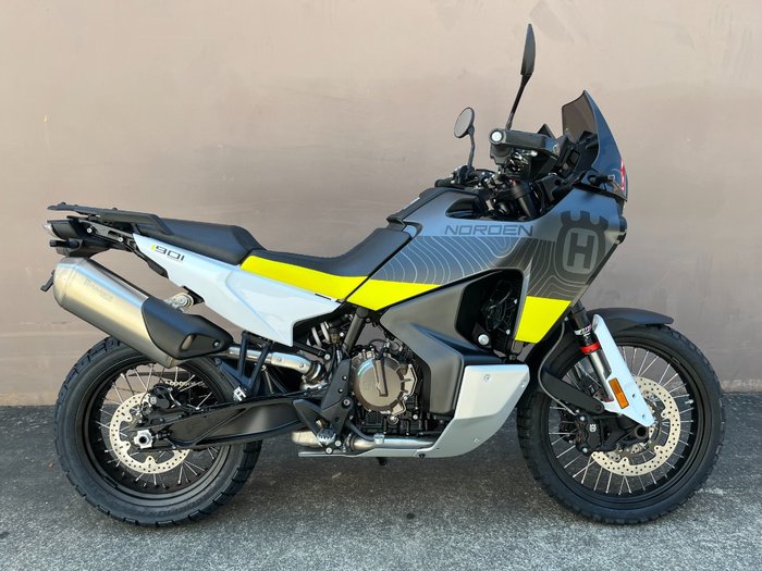 2023 HUSQVARNA NORDEN 901 TUNDRA GREY