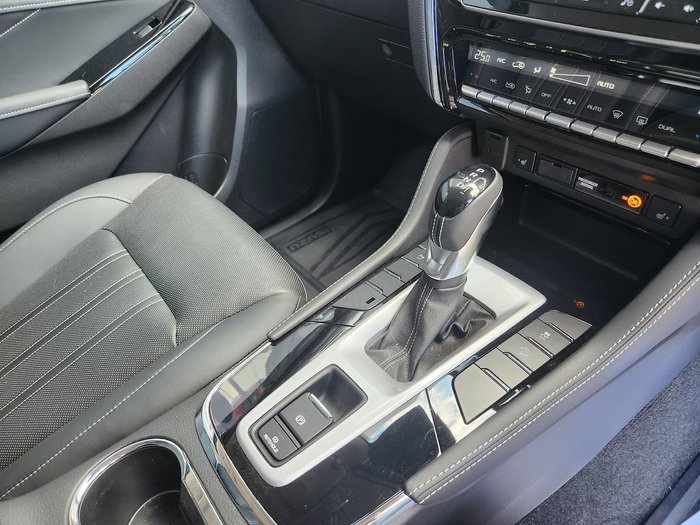 2024 Isuzu MU-X LS-T