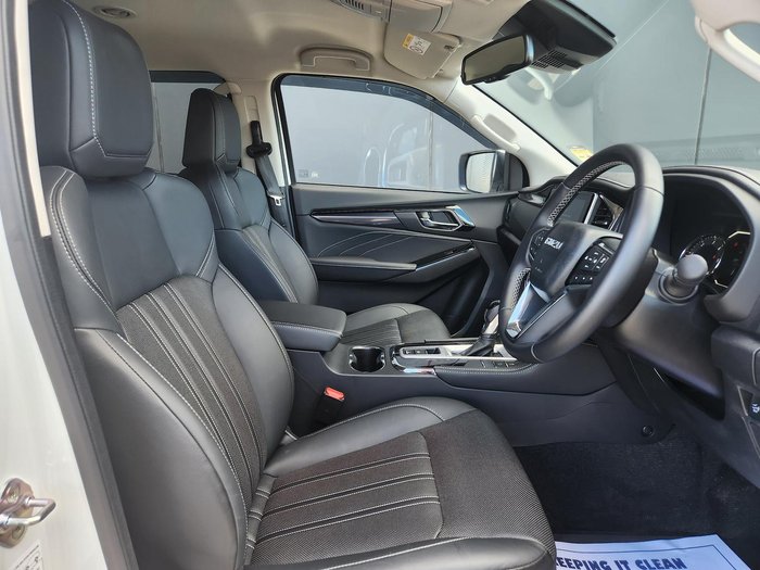 2024 Isuzu MU-X LS-T