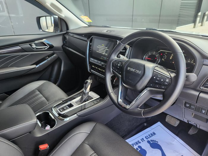 2024 Isuzu MU-X LS-T