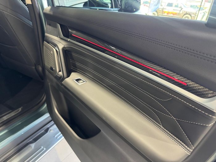 2025 LDV D90 Executive