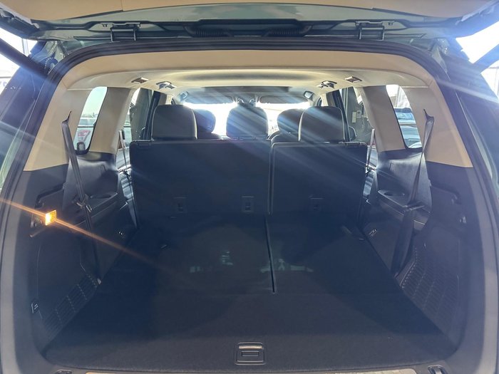 2025 LDV D90 Executive