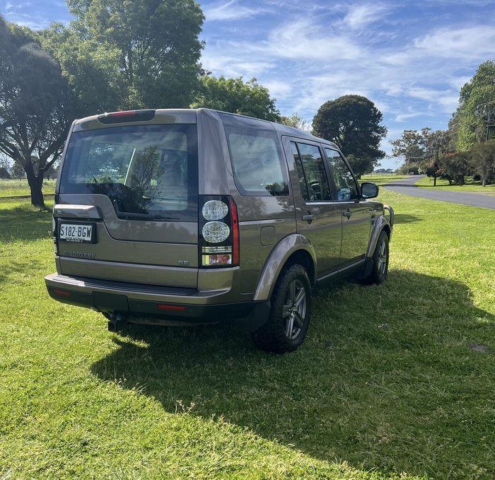 2015 Land Rover Discovery SDV6 SE
